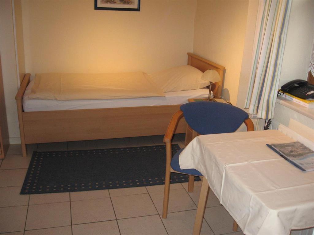 Altes Schulhaus Apartment Bad Schwartau Ruang foto